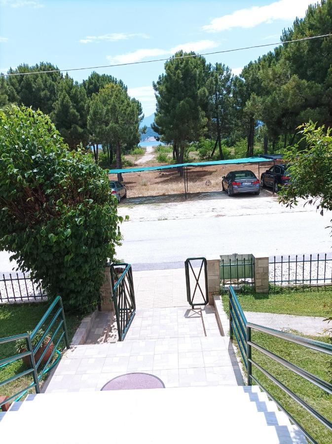 Dimitra Apartments Keramoti  Exterior photo
